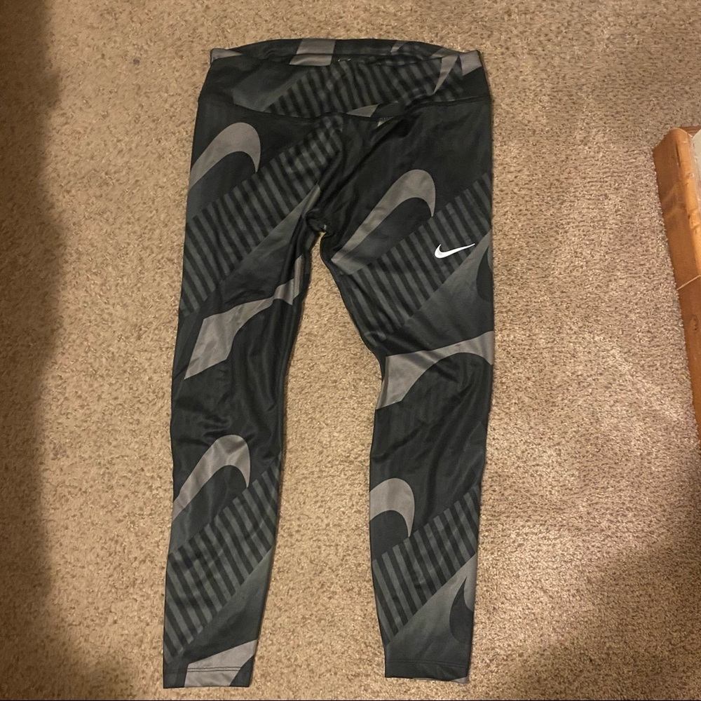 Nike leggings